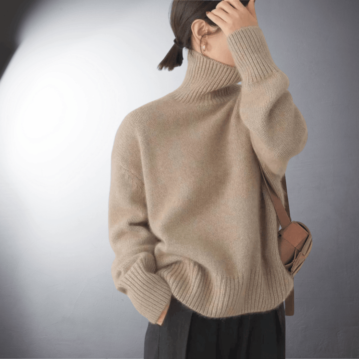 Adalgisa | Soft Cashmere Roll Neck Sweater
