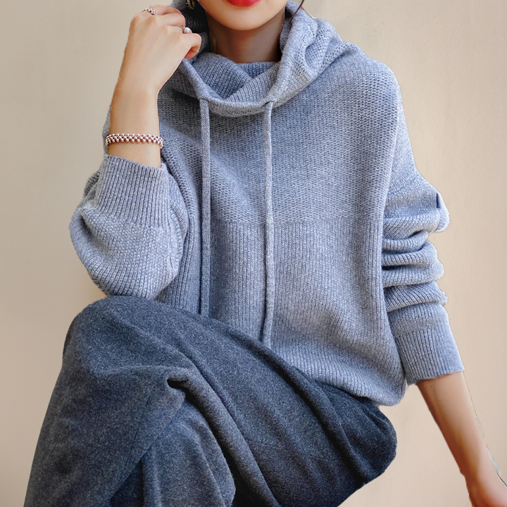 SABRINE - COMFY COASTAL HEARTH HOODIE